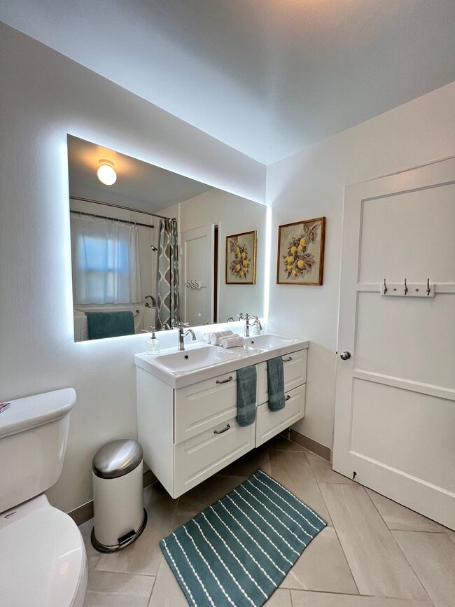 Foto del edificio - 530 N Quarantina St