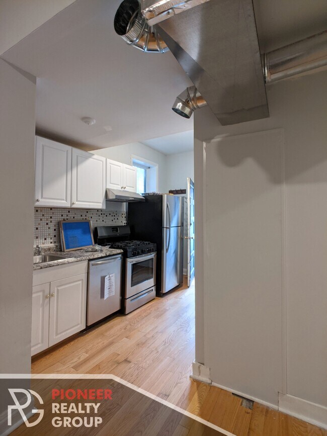 Foto del edificio - 3532 N Halsted St