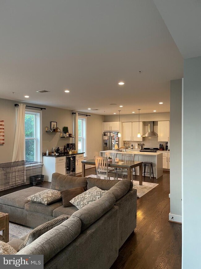 Foto del edificio - 5516 14th St NW