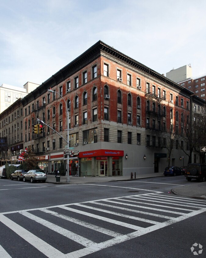 Foto del edificio - 2644 Broadway