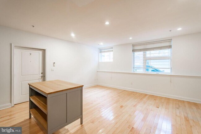 Foto del edificio - 1311 Spruce St