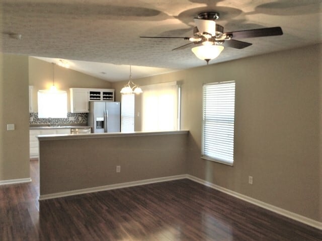 Building Photo - 391 Sherman Dr