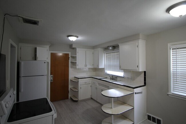 Foto del edificio - 10427 S Morrow Cir