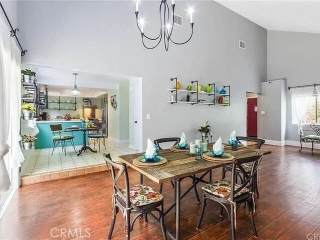 Foto del edificio - 9319 Rowell Ave
