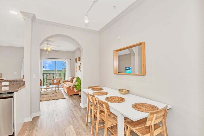 Foto del edificio - 14200 Avalon Rd