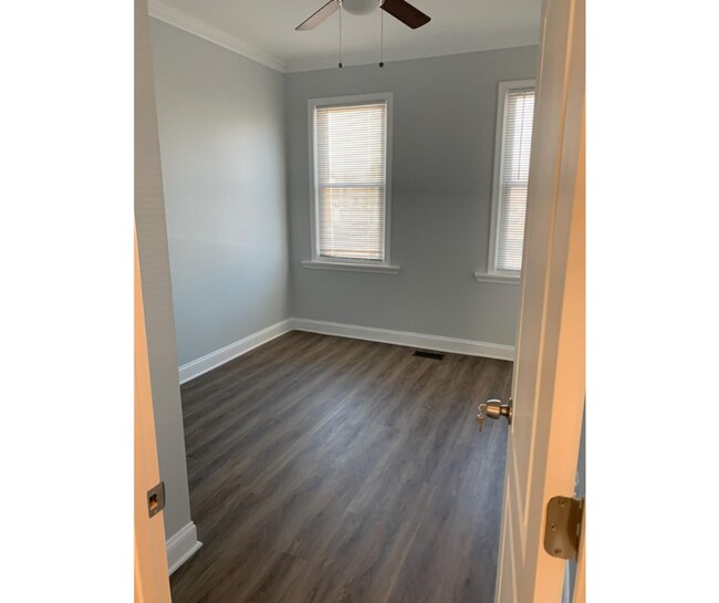 Building Photo - 4626 Reisterstown Rd