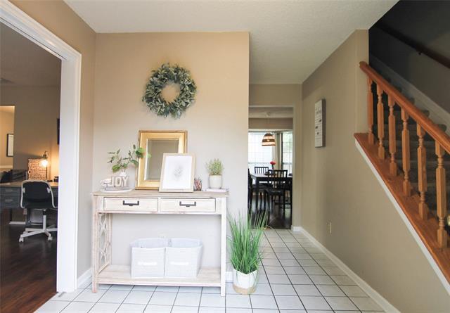 Building Photo - 1537 Yaggi Dr
