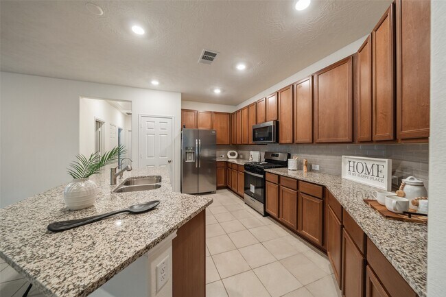 Foto del edificio - 6218 Morning Fern Ln