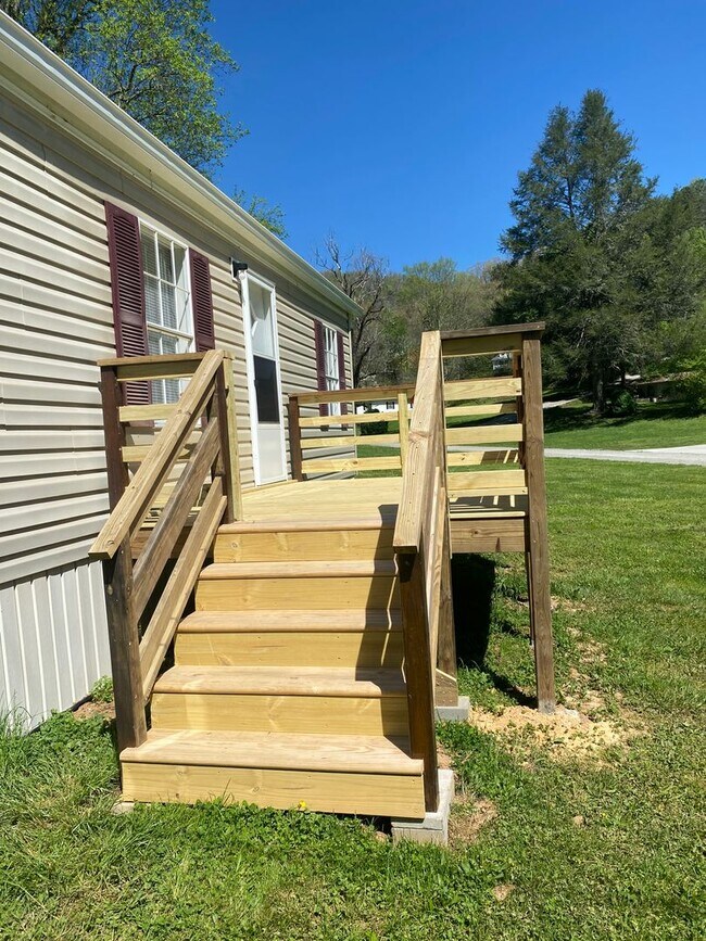 Foto del edificio - 2/1 for rent in Bryson City