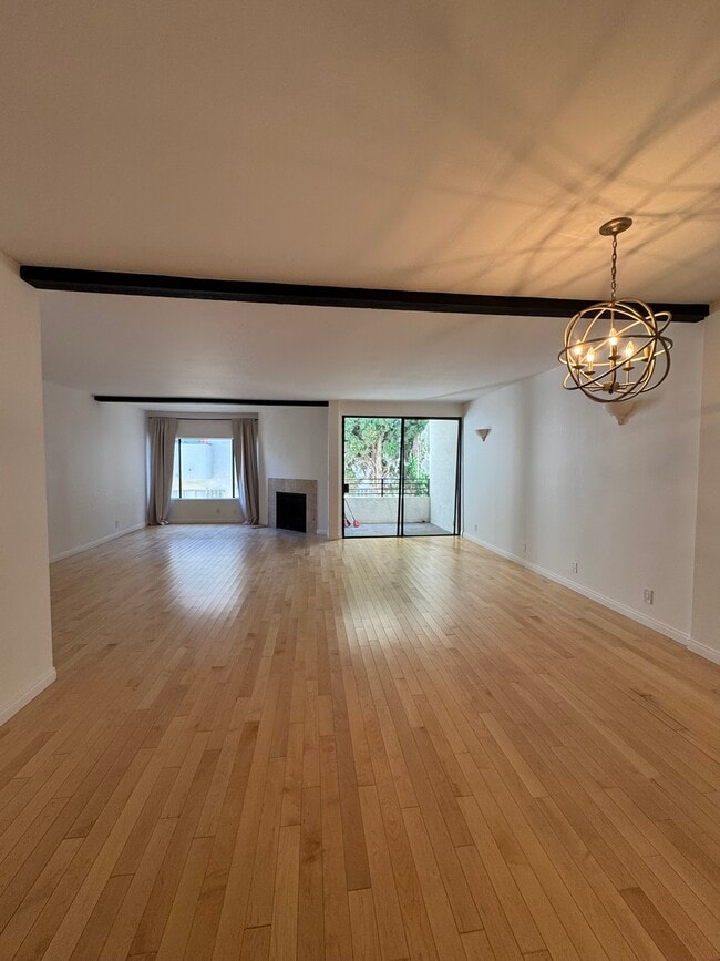 Dining Room - 1909 Pelham Ave