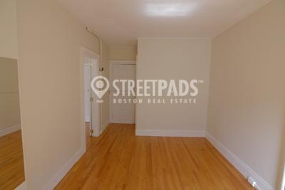 Building Photo - 1 bedroom in Boston MA 02215