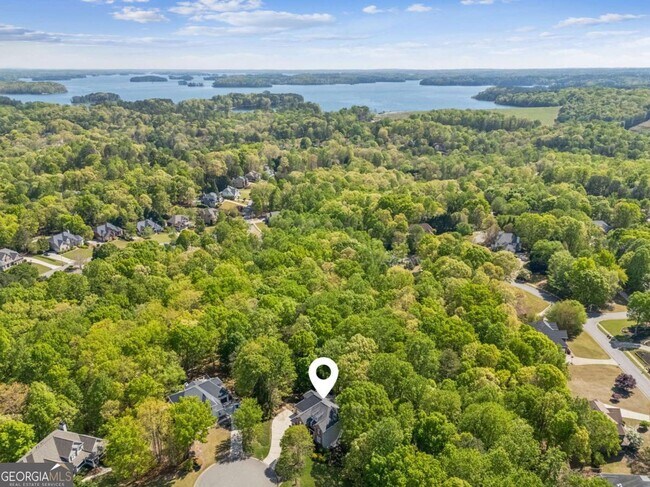 Foto del edificio - 4750 Spring Wood Trace