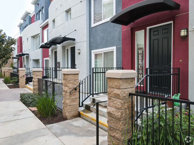 Foto del edificio - Magnolia Court Townhomes