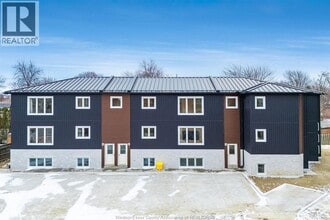 Building Photo - 4 Bruce Ave