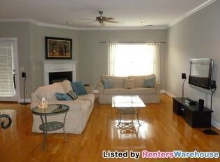 Primary Photo - 6135 Brentwood Chase Dr