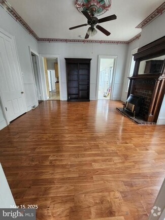 Building Photo - 1775 Hamilton Ave