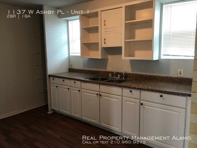 Building Photo - 1137 W Ashby Pl