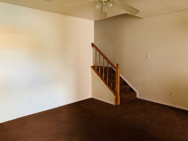 Primary Photo - 1100 Horizon Dr