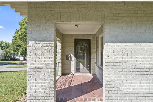 Foto del edificio - 1231 S Richmond Ave