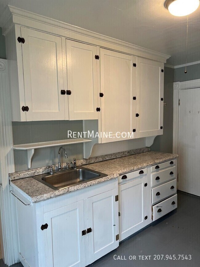 Foto del edificio - 232 Center St