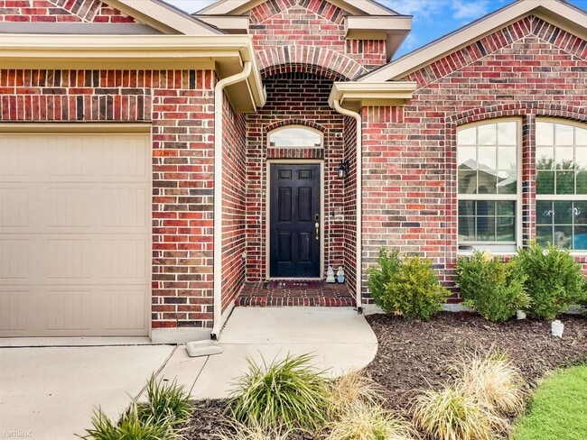 Building Photo - 4 br, 2.5 bath House - 10704 Ersebrook Court
