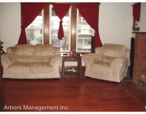 Building Photo - 3 br, 1 bath House - 820 FIFTH AVENUE