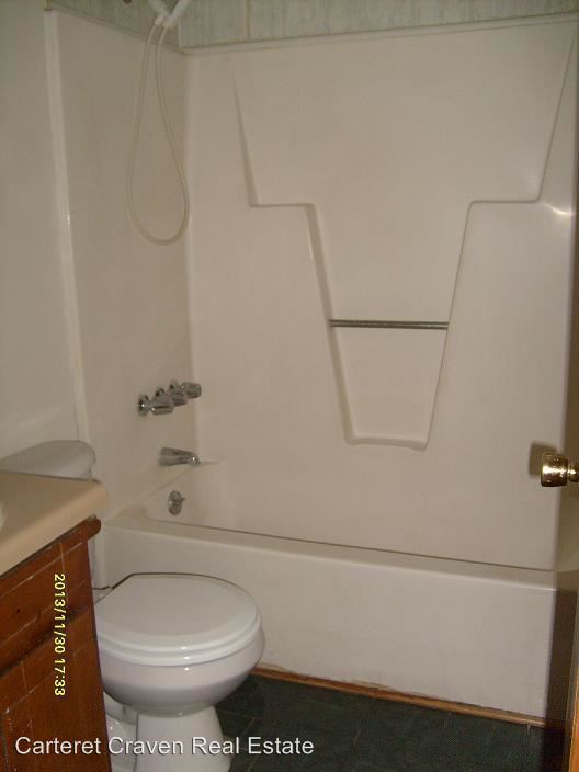 Building Photo - 413 Cottonwood Ct
