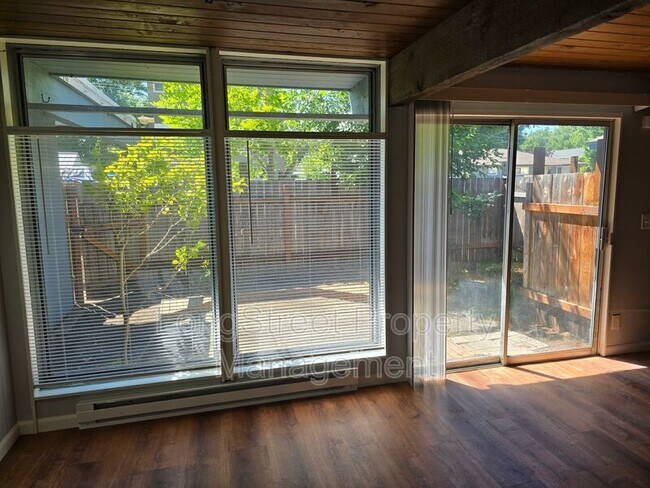 Foto del edificio - 829 NW 26th