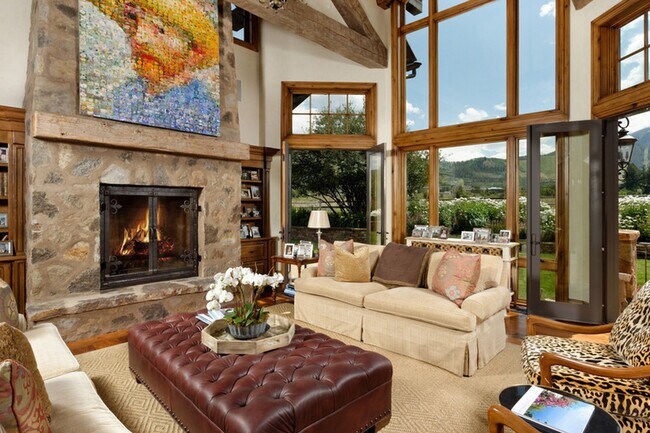 Foto del edificio - 156 Maroon Dr