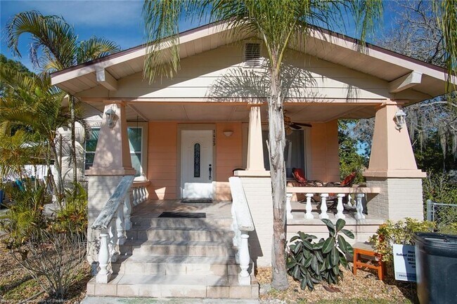Foto del edificio - 1429 Wightman Ave