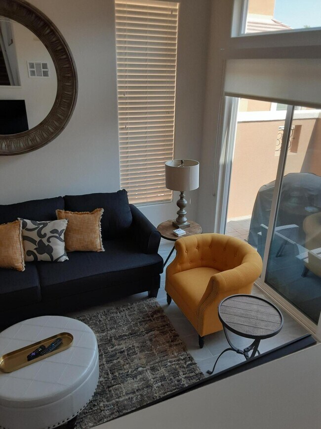 Foto del edificio - 52430 Hawthorn Ct