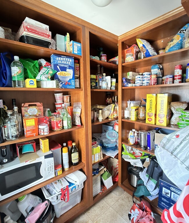 Foto del edificio - 319 Faneuil St