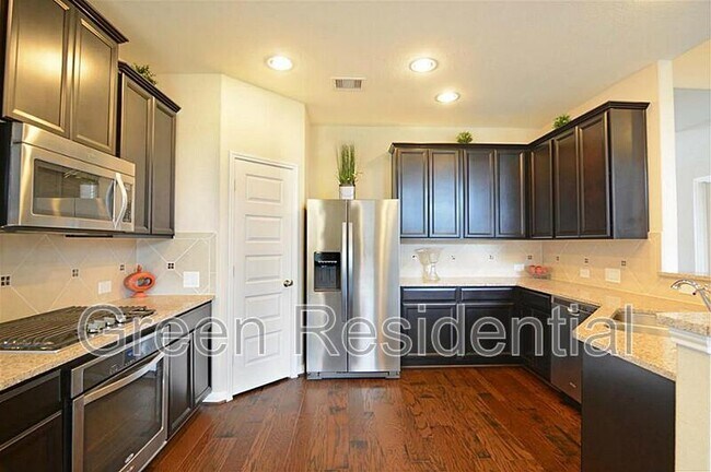 Building Photo - 15415 Pattington Cypress Dr