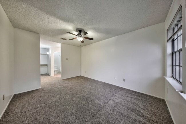 Building Photo - 3149 Windchase Blvd