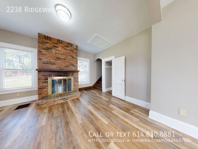Foto del edificio - 2238 Ridgeway Ave