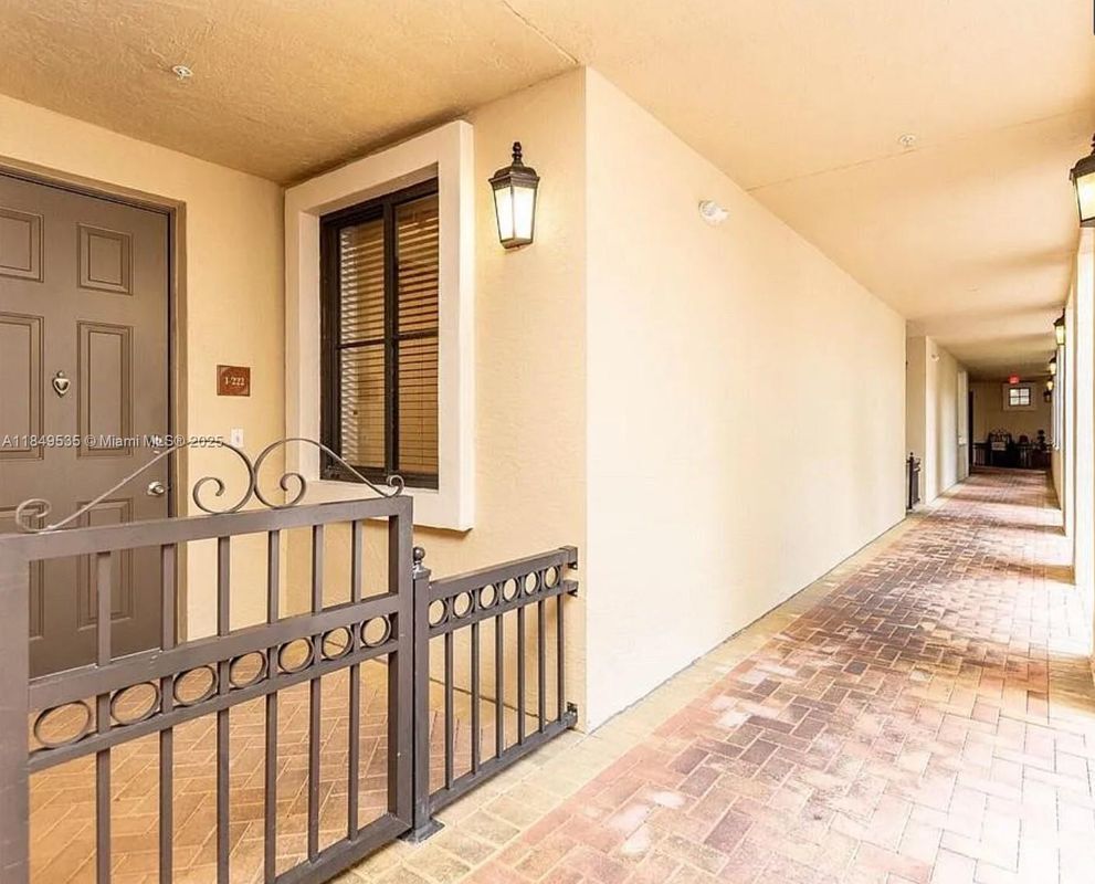 Foto del edificio - 2925 NW 126th Ave