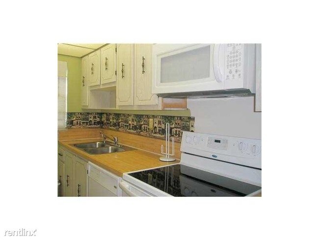Foto del edificio - 14300 Nesting Way