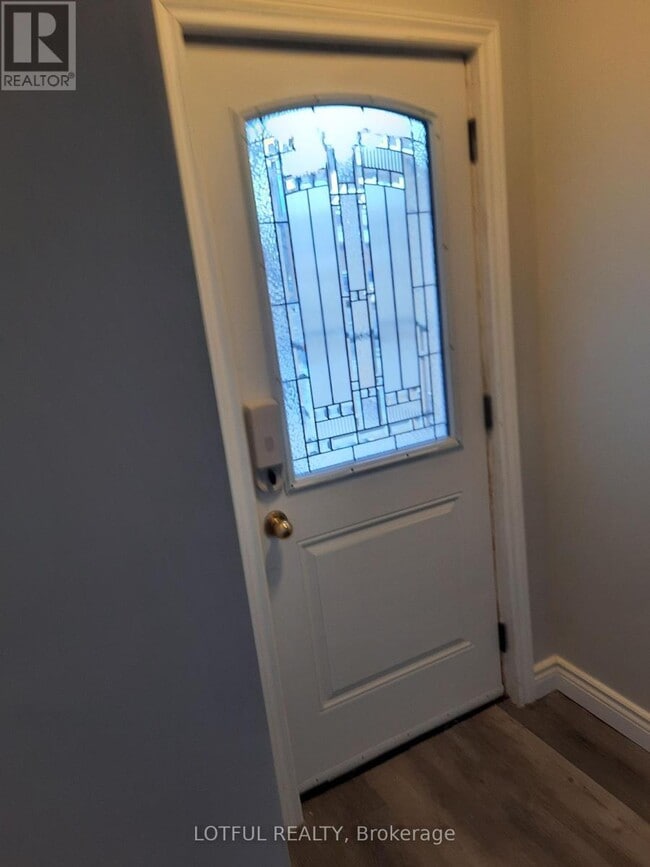 Photo du bâtiment - 512 St Lawrence St