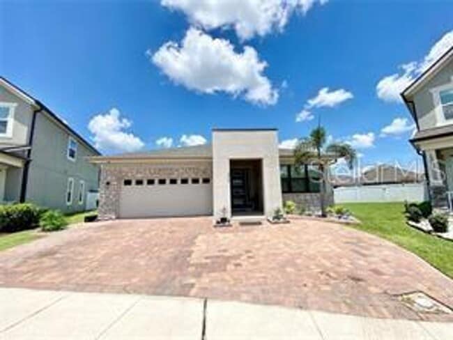 Stunning 4 bedrooms 3 bathroom home in sought after gated community! - Stunning 4 bedrooms 3 bathroom home in sought after gated community!