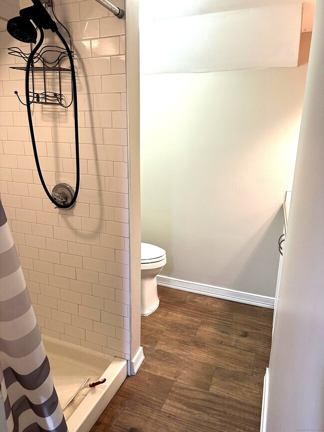 Foto del edificio - 11 Mead Ln