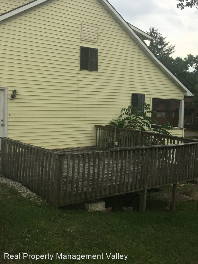 Building Photo - 3 br, 2 bath House - 5221 West Pea Ridge Road