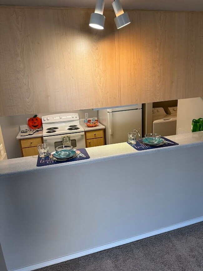 Photo - Life Just Got Better Come See For Yourself... Apartment