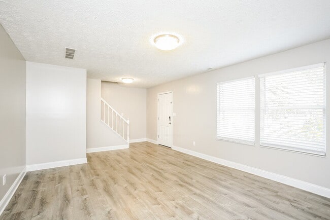 Building Photo - 4131 Oil Creek Dr