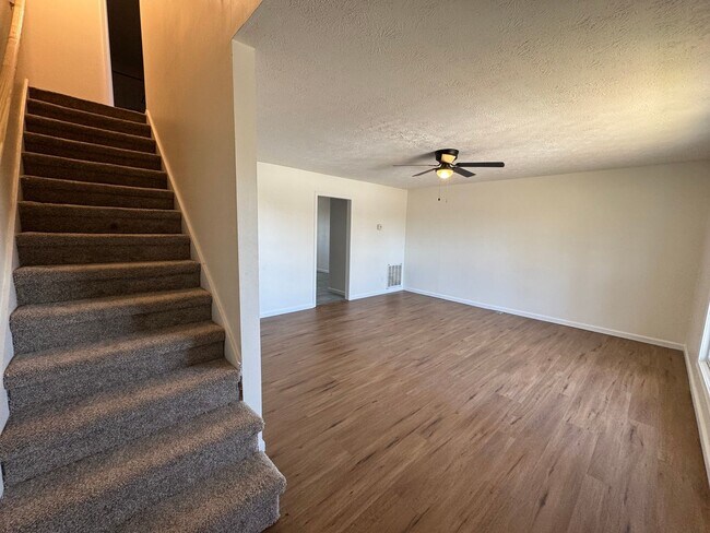 Foto del edificio - Lakeview Drive