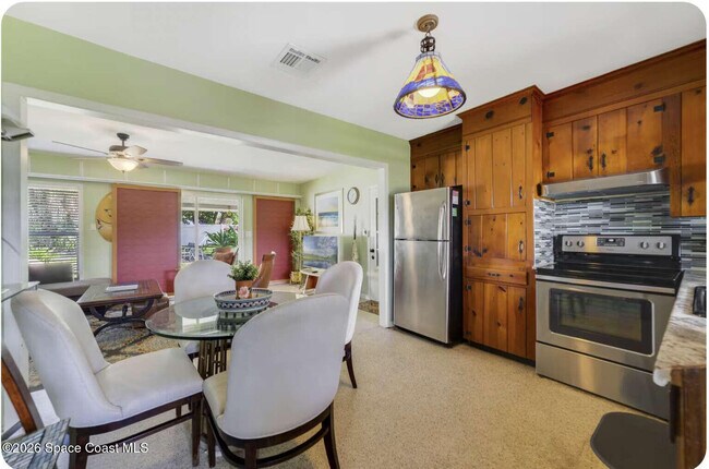 Foto del edificio - 1437 S Orlando Ave