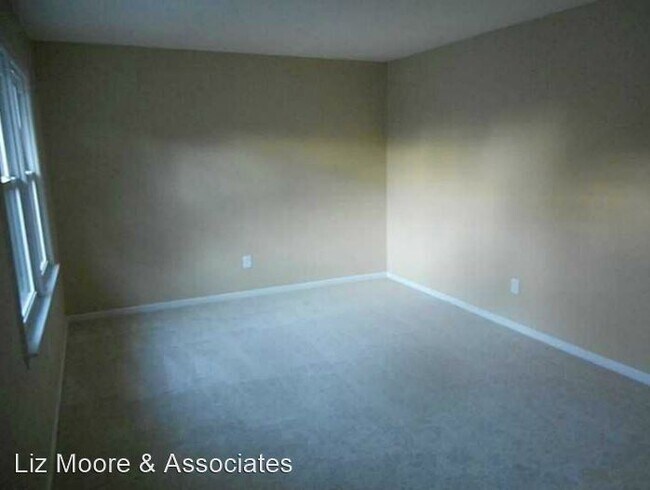 Foto del edificio - 3 br, 1.5 bath House - 403 Savage Drive #C