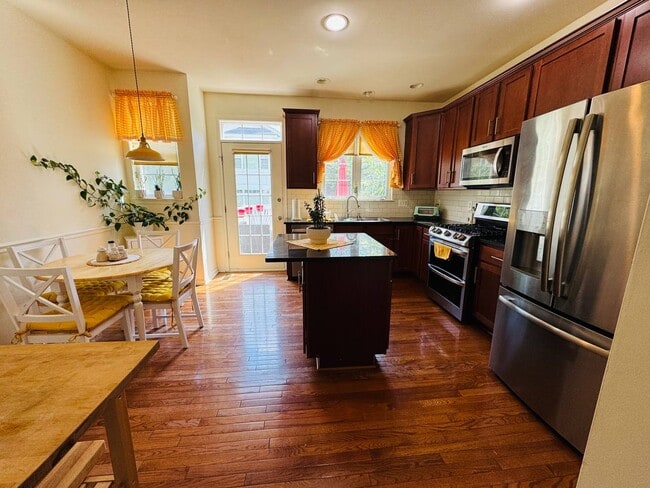 Building Photo - 43447 Blair Park Square