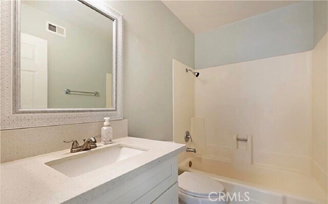Building Photo - 5886 Sky Meadow St