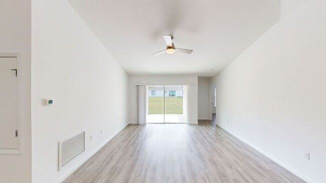 Foto del edificio - *****BEAUTIFUL 4/2 HOME IN PALM COAST