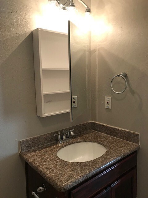 Foto del edificio - 1409 Wentworth St